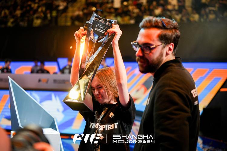 传闻：NAVI将签约Maynter参加2026赛季LEC