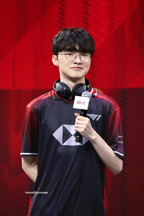 枪压制！VIT的强力枪压制击败了 DRX 赢得了第一场比赛！VIT 1-0 DRX